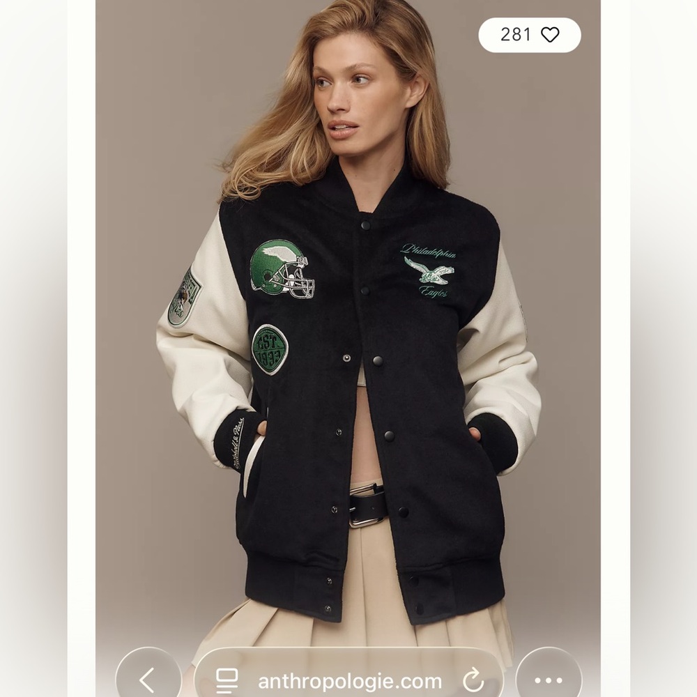 Mitchell & Ness Women's Black and White Varsity Jacket size large